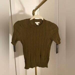 Khaki ribbed short sleeve top #khaki #shortsleeve